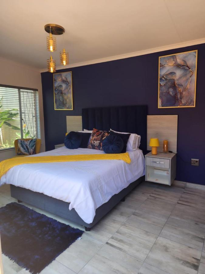 Sibella Guest House Блумфонтейн Екстер'єр фото