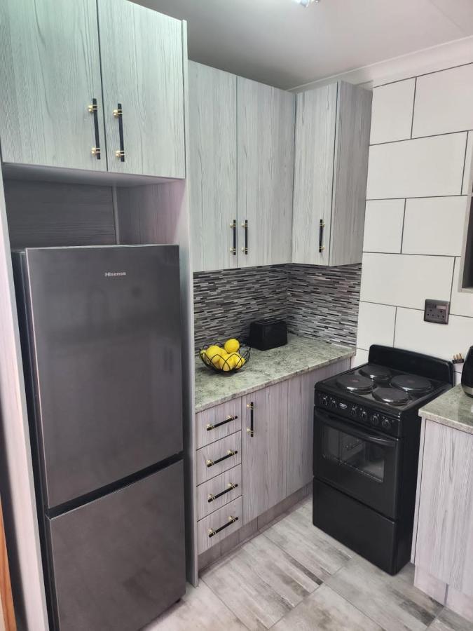 Sibella Guest House Блумфонтейн Екстер'єр фото